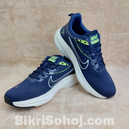 Nike Zoom Running shoes in navy blue with white midsoles